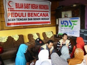 Dua Dokter Relawan BSMI Surabaya turut Memberikan Pertolongan Kesehatan bagi Korban Gempa. (ist)