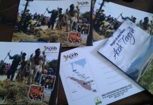 Post card dengan foto Mujik di Toweren Aceh Tengah