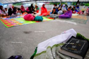 Pengungsi di Puskud Jamur Ujung pascagempa 6,2 SR.(Fauzi Ramadhan-Gayo Discover)
