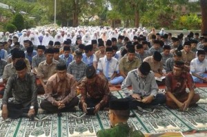 Do'a bersama sukses UN di SMAN 4 Takengon.