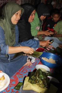 Prosesi Nos Lepat Gayo. Foto. Salaman Yoga S