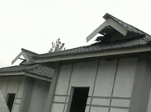 Atap UGD Diterpa Angin Kencang