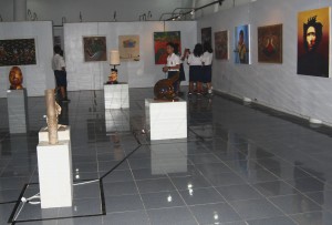 Suasana Pameran Seni Rupa di-galery-taman Budaya. (LGco : Ansar-Salihin)