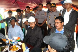 gubernur di tenda
