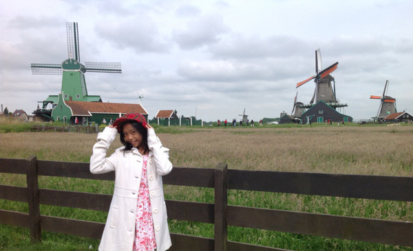 Kincir Angin di Volendam