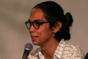 Angga Dwimas Sasongko saat diskusi pasca pemutaran film Filosofi Kopi (Foto : Fifick)