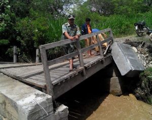 Jembatan di Gegarang