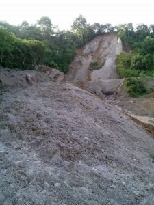 Longsor Simpang Juli Ketol. (foto : ist)