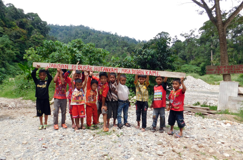 Anak-anak Pining, pedalaman Gayo Lues. (LGco_Usman Ali)