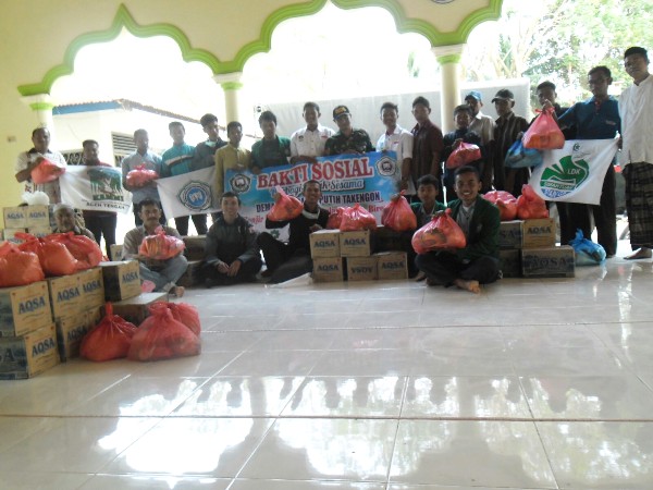 PicsArt_02-22-12.04.02