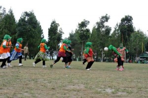 Sepak Bola Sarung