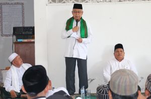 Gubernur Aceh, dr. Zaini Abdullah di Lamno