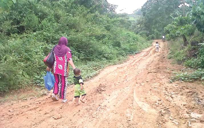 Jalan menuju Desa Bun Bun Alas