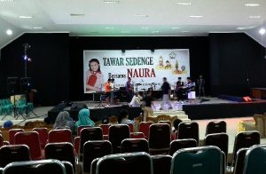 Tawar Sedenge Bersama Naura