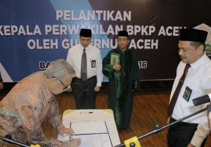 Gubernur Lantik KEpala BKPP aceh