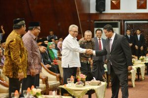 Gubernur dan Ketua Bawaslu