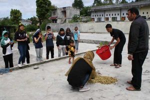 Burhan dan Mahasiswa Hongkong University