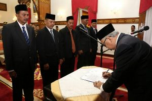 Gubernur Lantik KIP Aceh Timur