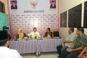 Plt Gubernur Aceh di Kantor Panwaslih Aceh