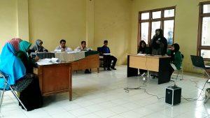 Debat Bahasa Inggris