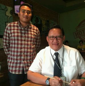 Win bersama Direktur Lion Airport Services, Capt. Daniel Putut Kuncoro Adi.