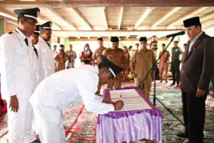 Pak Nas Lantik Reje di Kemukiman Pamar