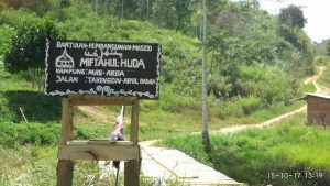 Kondisi jalan ke Mas Arba