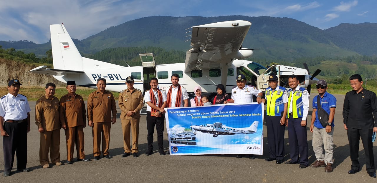 Penerbangan Perintis Perdana Bandara Patiambang
