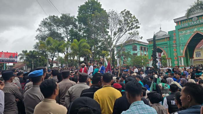 Picsart_25-09-01_11-12-16-722